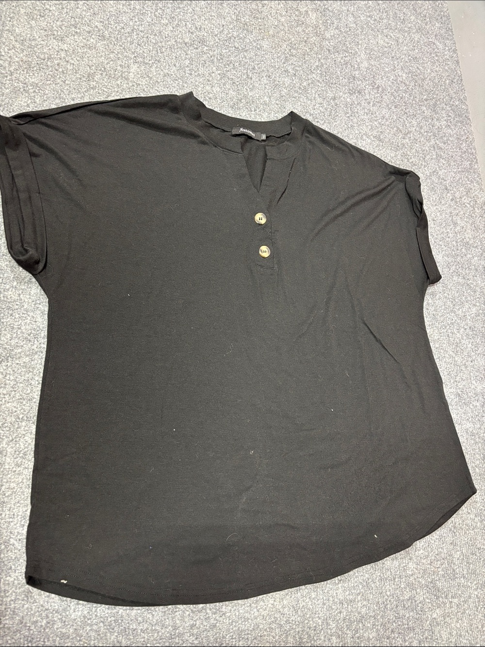 Relaxed Black Short-Sleeve Henley Top - Women